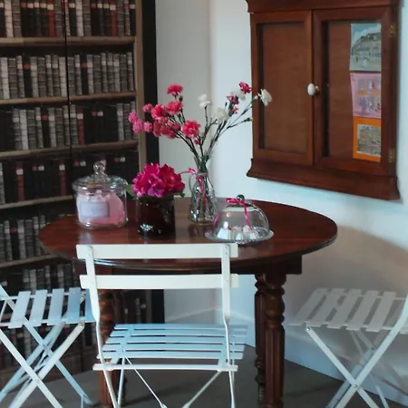 Bed & Breakfast Clos De La Haute Riviere *